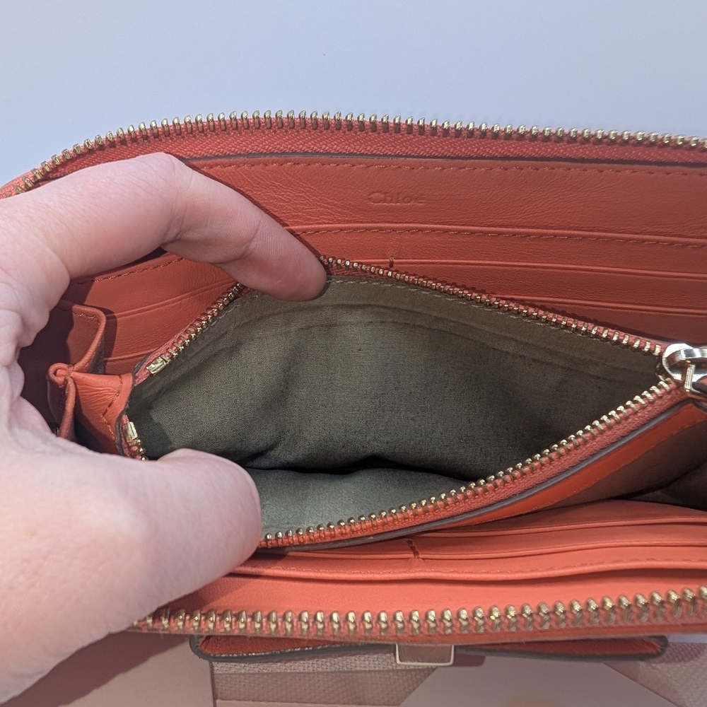 Chloé Coral Wallet - Picture 3 of 5